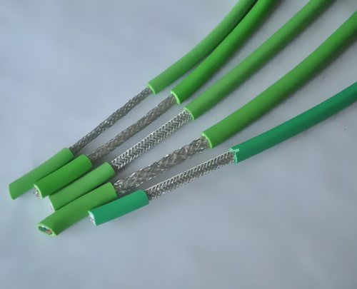 國標(biāo)電纜聯(lián)盟柔性機(jī)器人拖鏈電纜技術(shù)參數(shù)