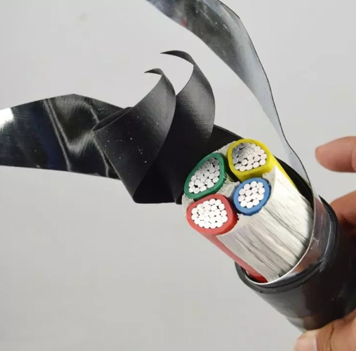 導線與絕緣層是構成線纜產品（裸電線類在外）有必要具有的兩個根本構件